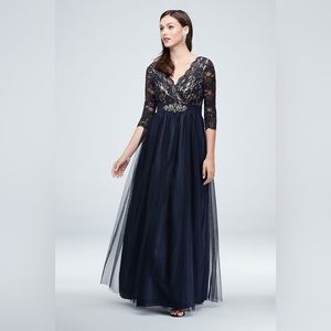 NWT Beautiful gown! Mother of the Bride or Groom. Navy, Size 12, never worn.